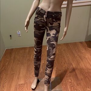 Freddy Camouflage Skinny Pants leggings size 6